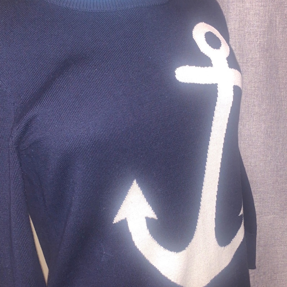 Banana Republic Crew Neck Sweater - Picture 5 of 6